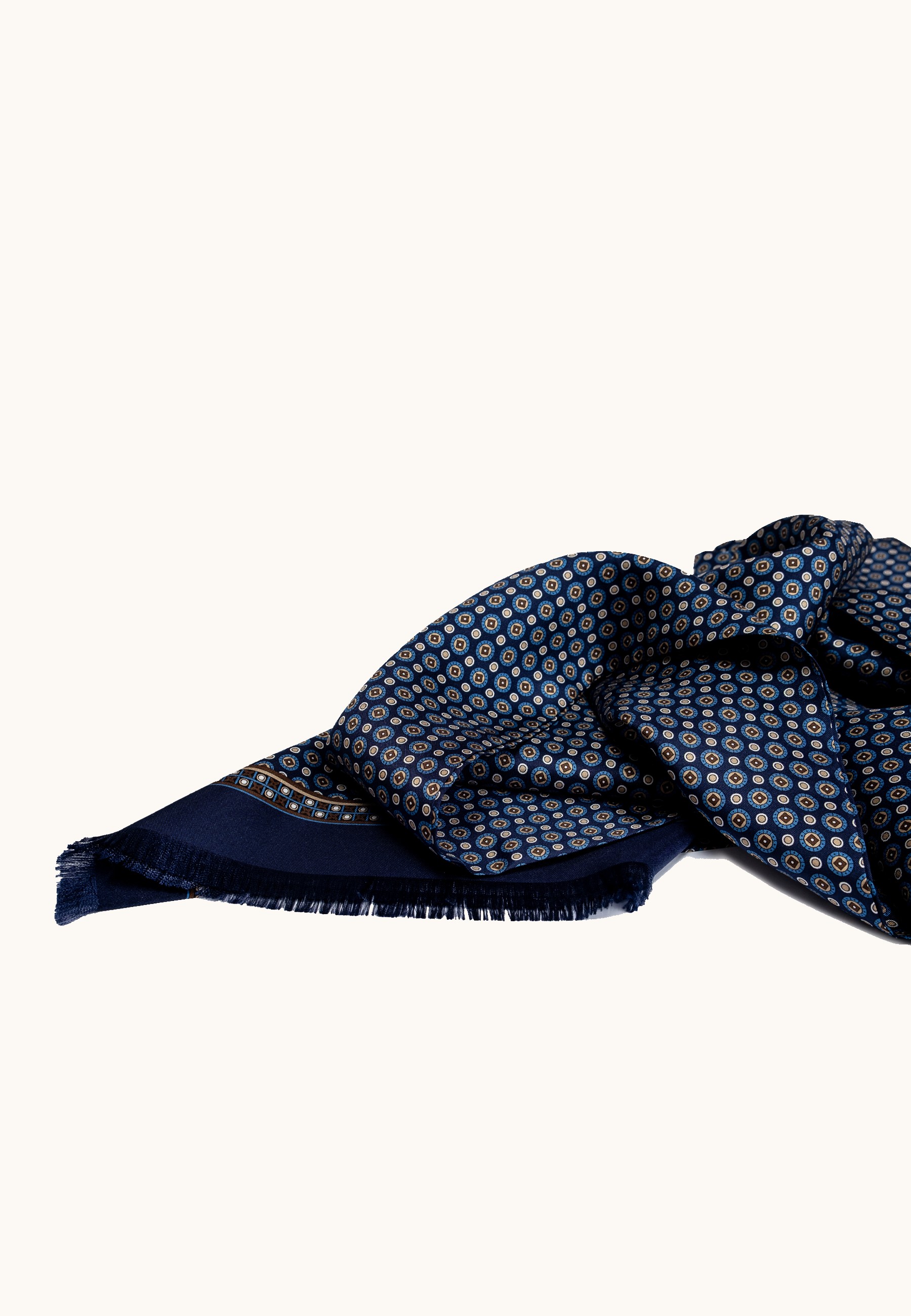 Ekskluzywny szal męski w geometryczne wzory 25 cm x 160 cm zdjęcie 4