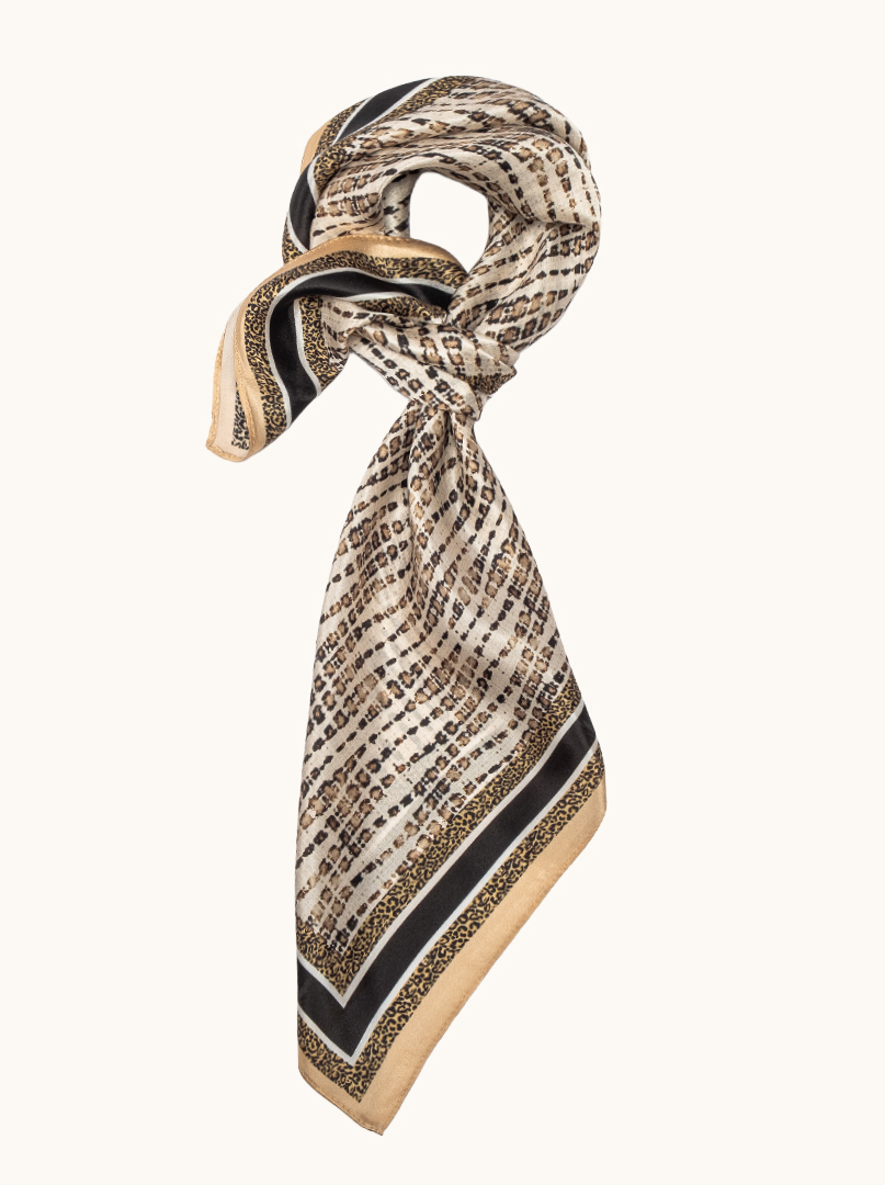 Apaszka jedwabna geometryczna w odcieniu ciepłego beżu 65x65 cm  zdjęcie 1