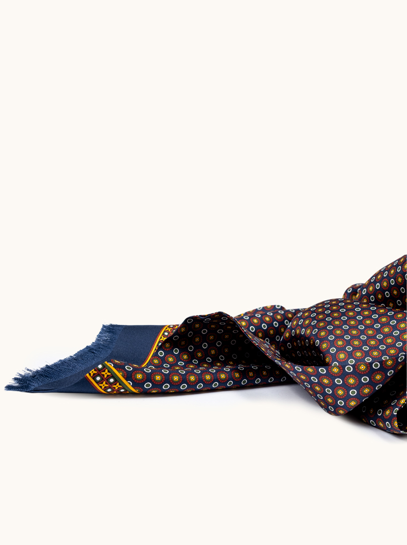 Ekskluzywny męski szal granatowy w geometryczny wzór  25 cm x 160 cm zdjęcie 3