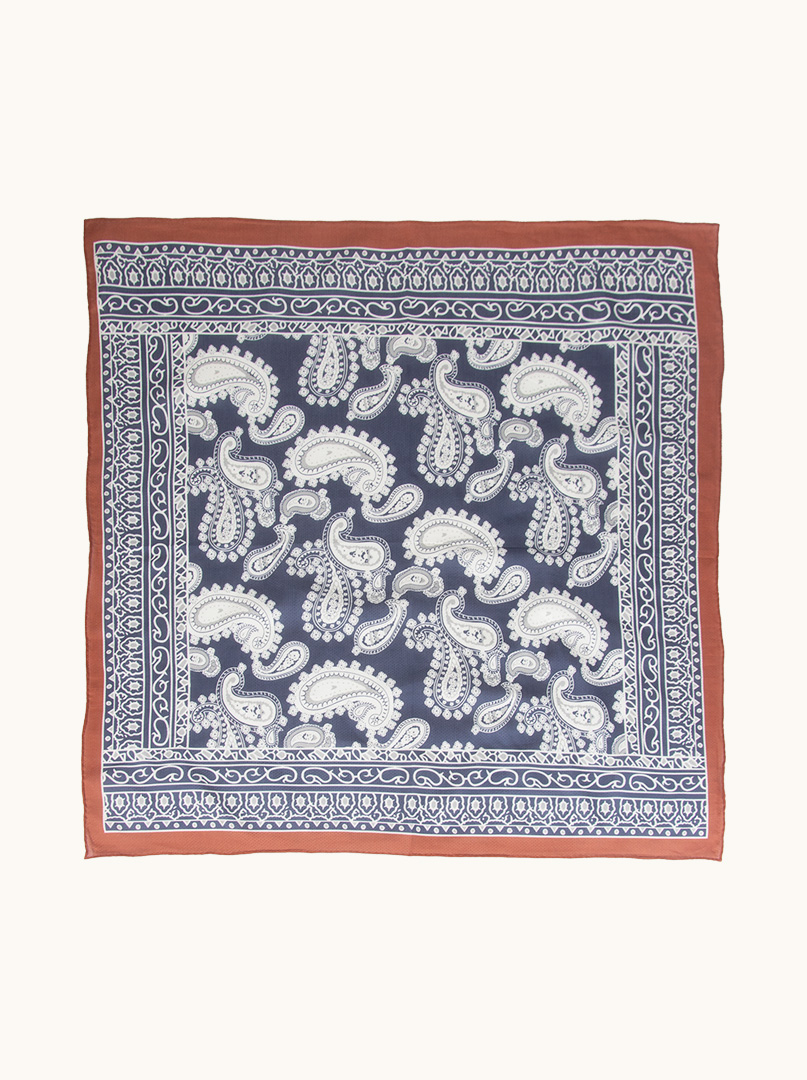 Średnia apaszka damska paisley z jedwabiu morwowego i bawełny 65cm x 65cm zdjęcie 2
