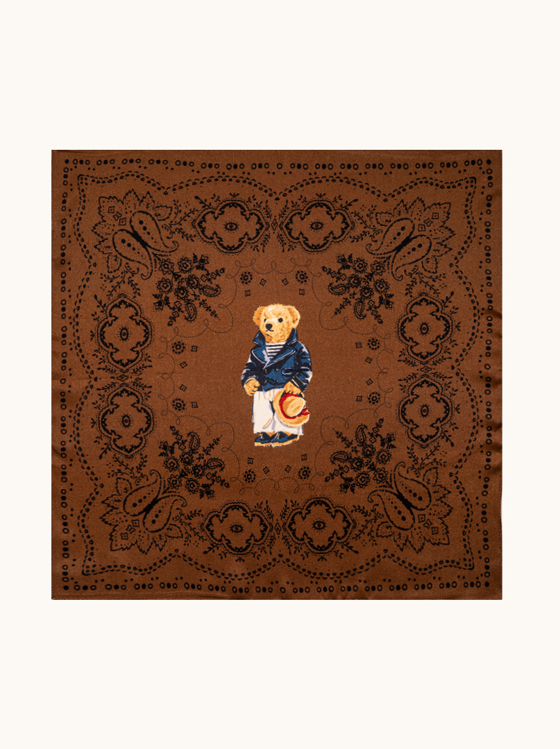 Mała apaszka jedwabna brązowa z misiem 53x53 cm zdjęcie 2