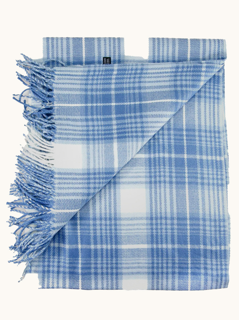 Ciepły szal w kratę  180 cm x 80 cm zdjęcie 4