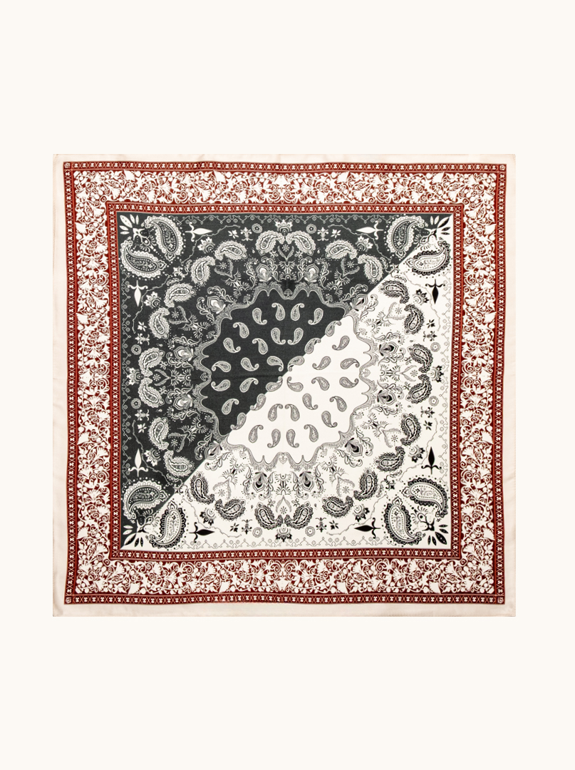 Mała apaszka jedwabna kremowa w czarne paisleye 53x53 cm zdjęcie 2