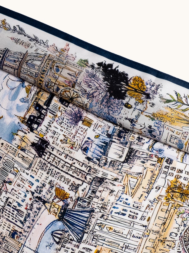 Mała apaszka jedwabna kremowa  z motywem miasta 53x53 cm zdjęcie 4