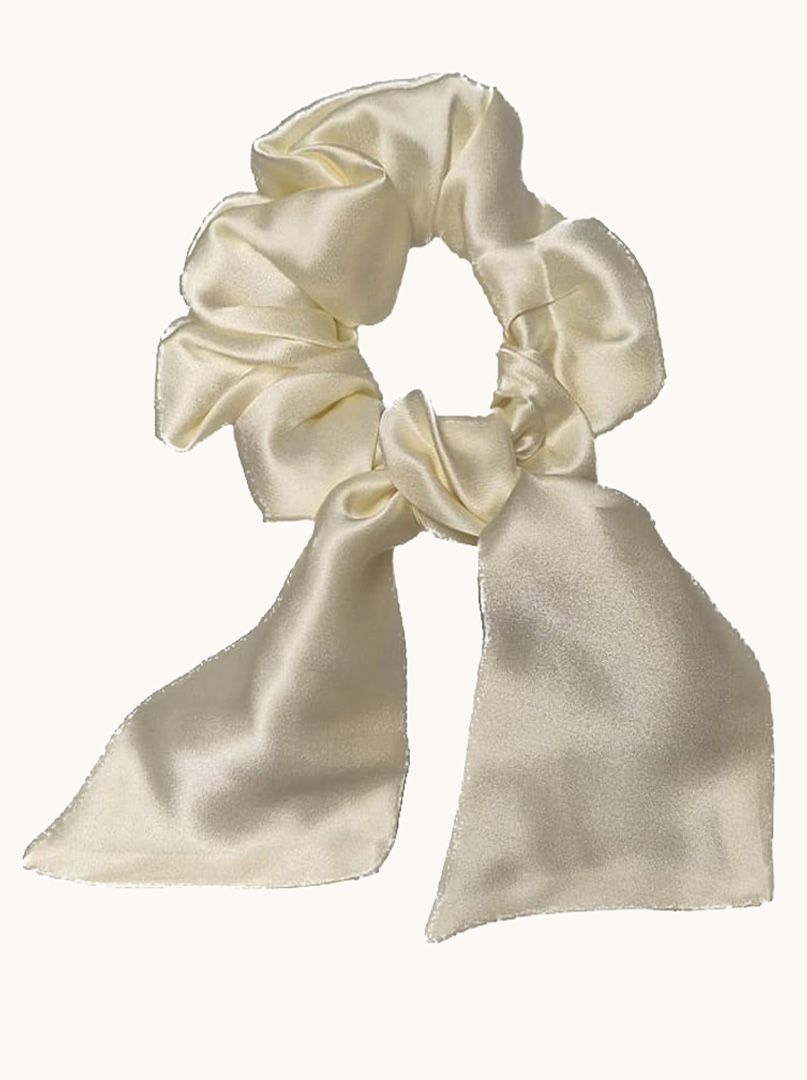 Gumka jedwabna typu scrunchie ecru zdjęcie 1