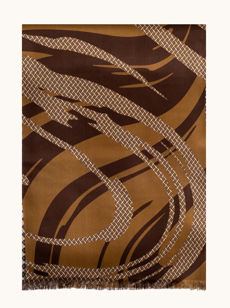Ekskluzywny szal jedwabny brązowy w geometryczne wzory 25 cm x 160 cm zdjęcie 2