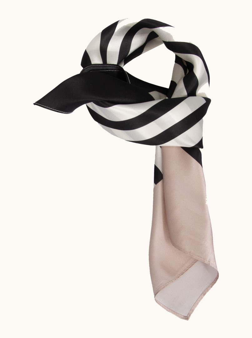 Apaszka jedwabna ALBA 70x70 cm PREMIUM zdjęcie 2